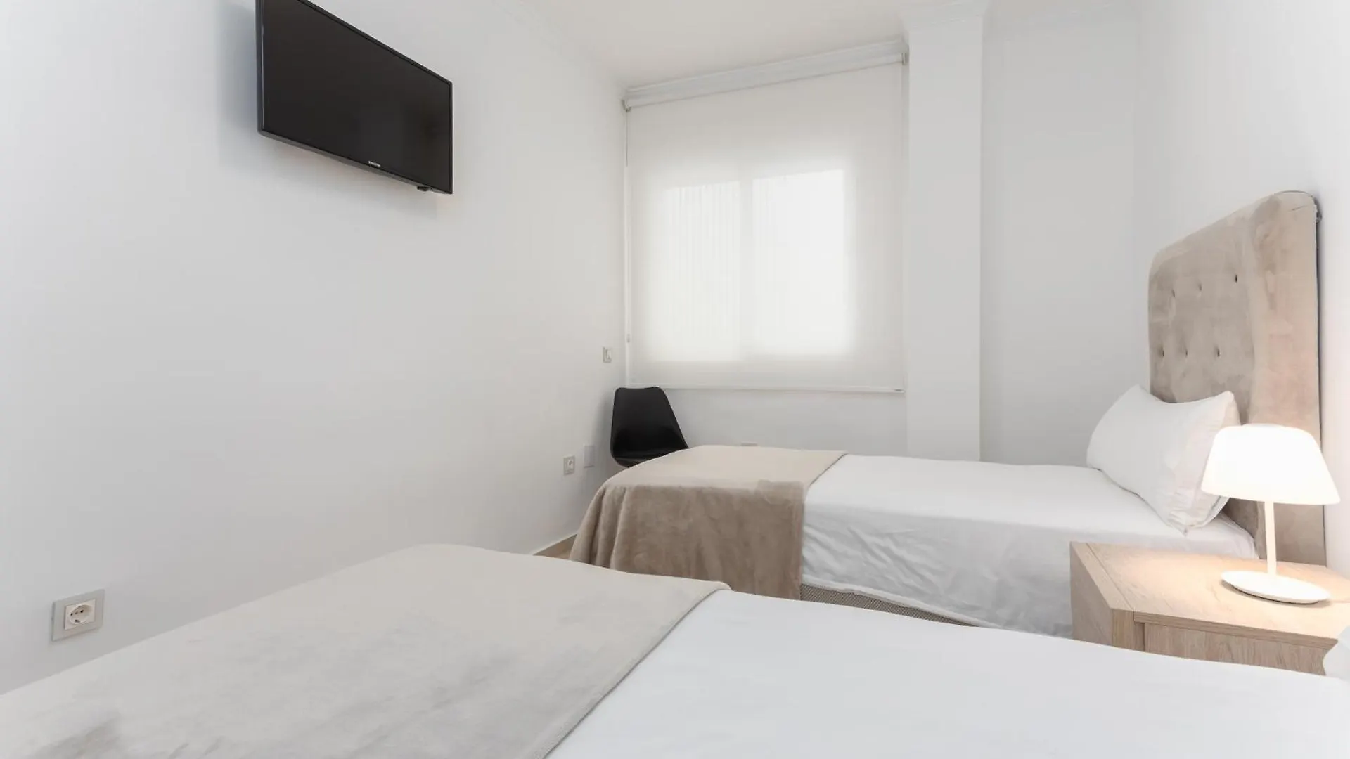Mtr - Marbella Temporary Rent Luminoso Apartamento Vista Mar Av Del Mar 0*,  スペイン