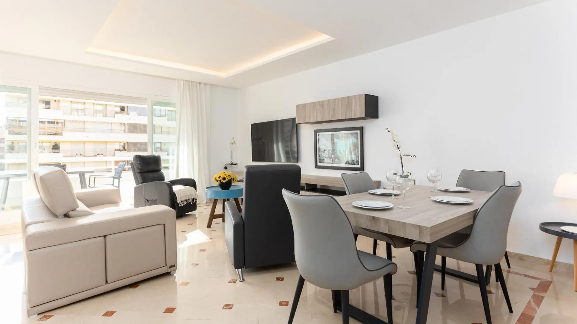 Mtr - Marbella Temporary Rent Luminoso Apartamento Vista Mar Av Del Mar